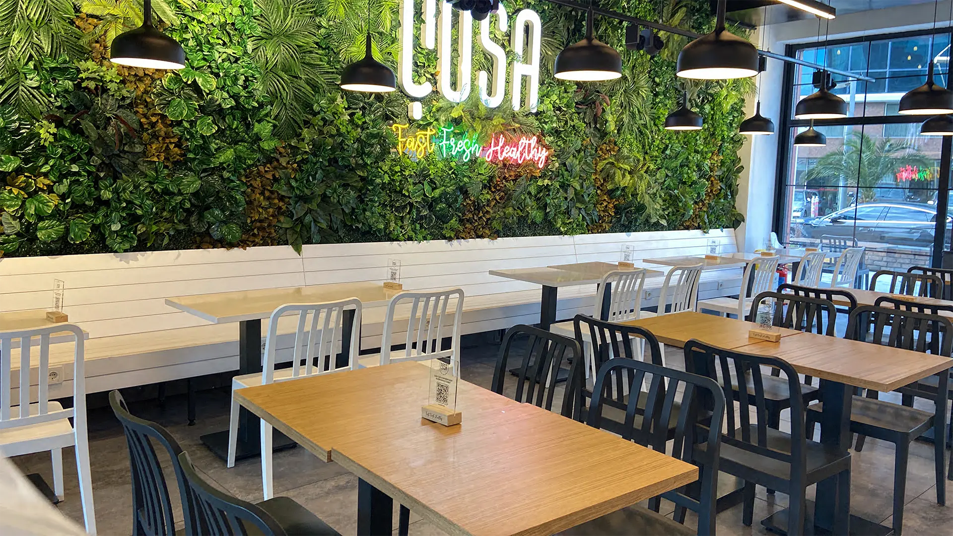 Bi Çorba Bi Salata Banner